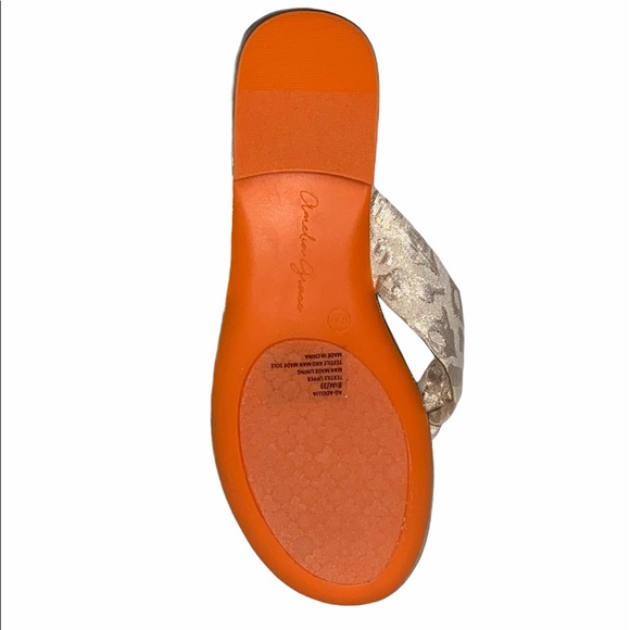 Amelia Grace Adellia Champagne flip-flop 8.5 - Picture 8 of 8